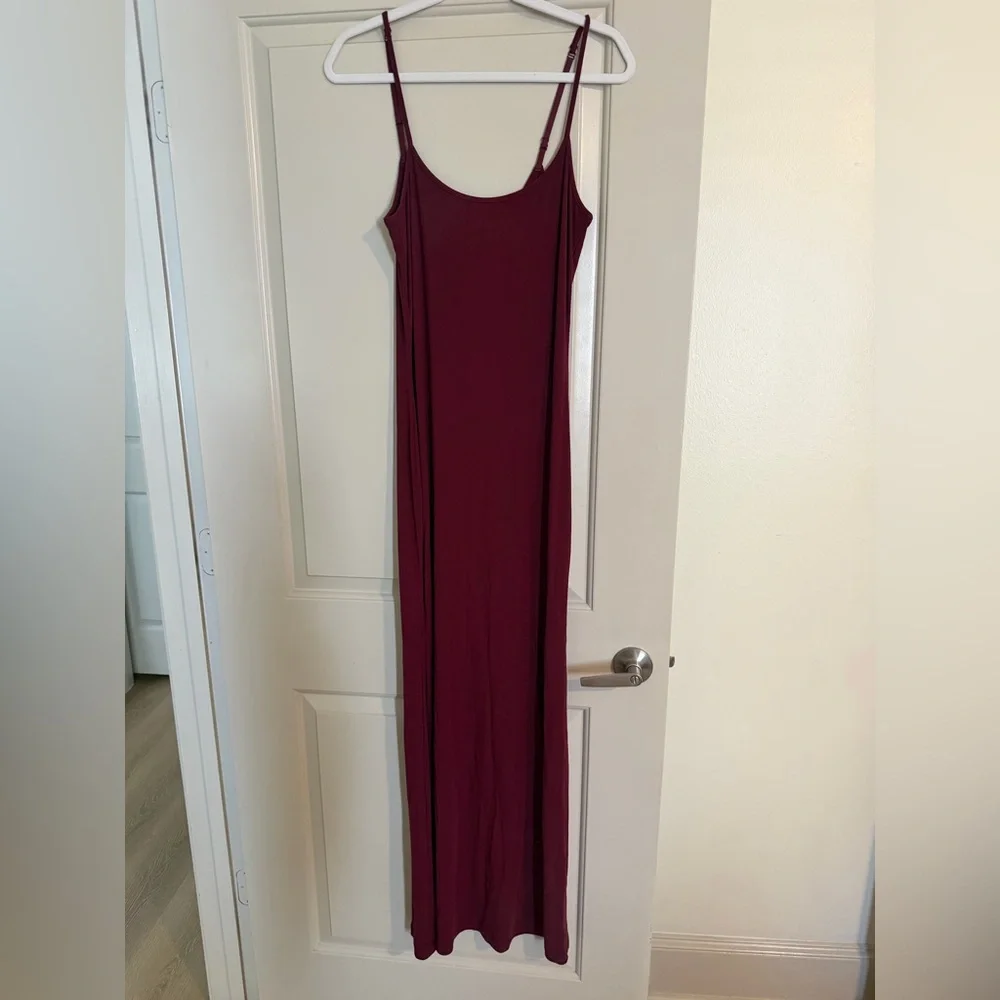 Skims LONG SLIP DRESS Maroon - Picture 3 of 5
